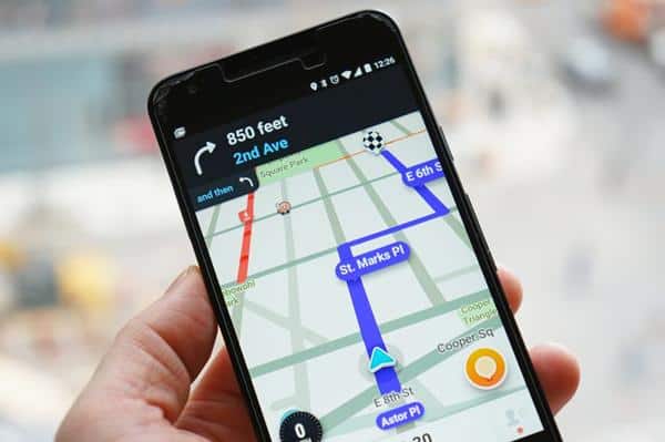 Cara Memasang Waze Di iPhone dan Android