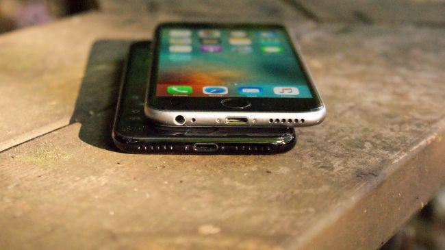 Perbedaan iPhone 7 dan iPhone 7 Plus yang Harus Anda Ketahui