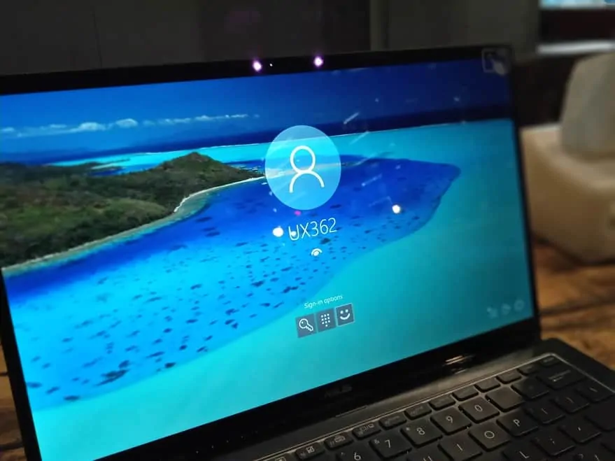 ASUS ZenBook Flip UX362FA