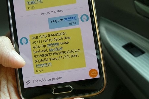 Melalui SMS Banking