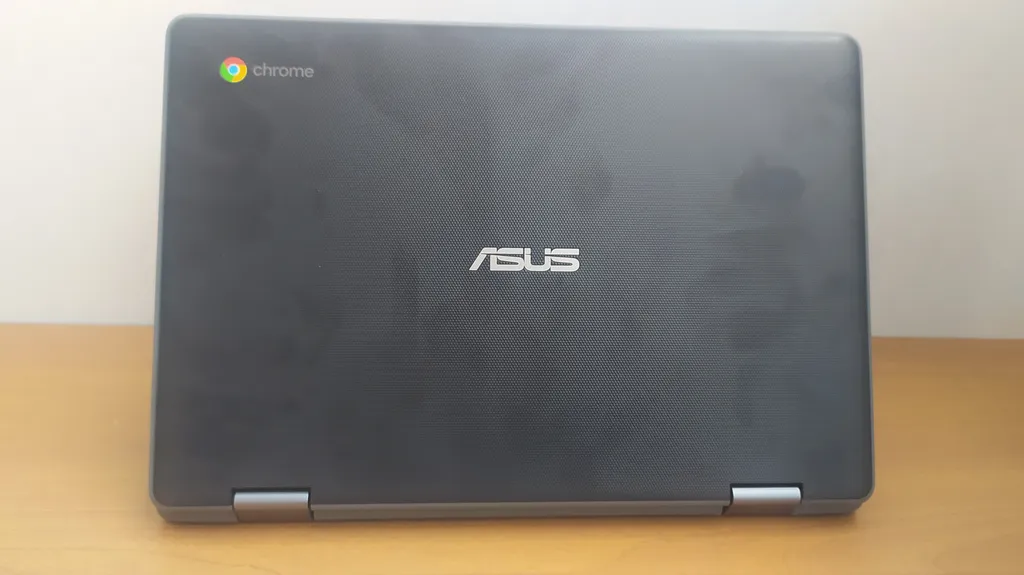 Review ASUS Chromebook C214, Laptop Edukasi 2-in-1, Ringan dan Tahan Banting 4