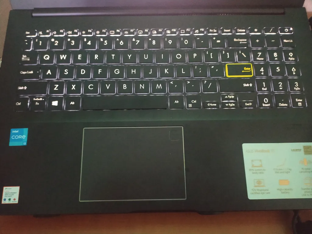 Review ASUS VivoBook 15 OLED K513EA, Laptop dengan Layar OLED Termurah 12