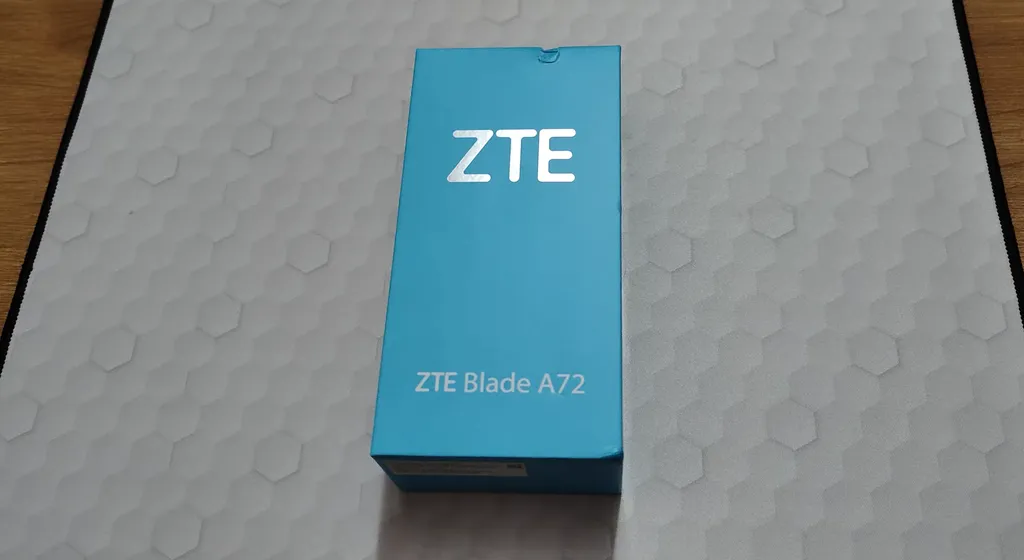 box ZTE Blade A72