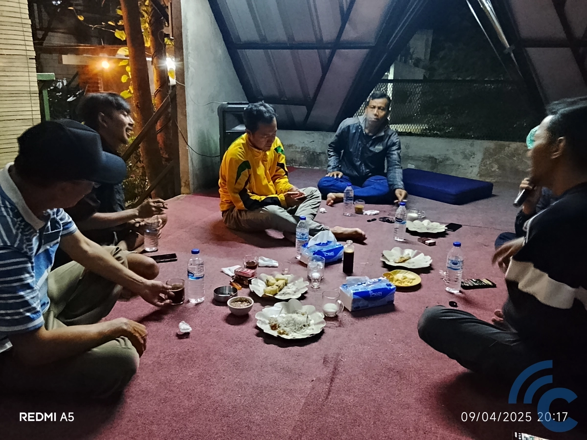 Hasil tangkapan kamera Utama low light di Redmi A5