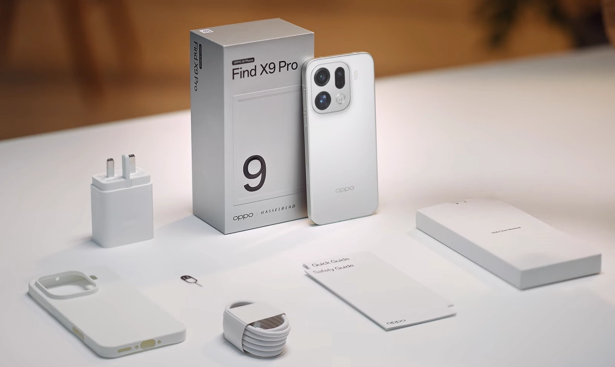 isi kotak penjualan kamera OPPO Find X9 Pro
